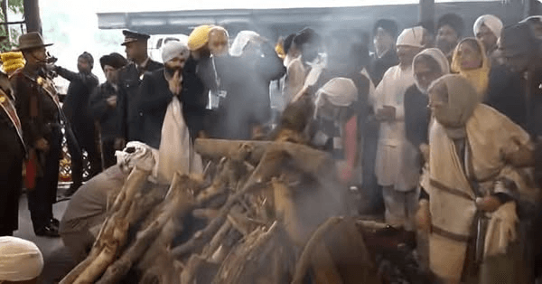 ਪੰਜ ਤੱਤਾਂ ਵਿਚ ਵਿਲੀਨ ਹੋਏ ਸਾਬਕਾ ਪ੍ਰਧਾਨ ਮੰਤਰੀ ਡਾ.ਮਨਮੋਹਨ ਸਿੰਘ