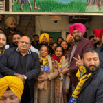ਅੱਜ ਮਿਉਂਸਿਪਲ ਕਾਰਪੋਰੇਸ਼ਨ ਸ੍ਰੀ ਅੰਮ੍ਰਿਤਸਰ ਸਾਹਿਬ ਤੋਂ ਅਜ਼ਾਦ ਕੌਂਸਲਰ ਅਨੀਤਾ ਰਾਣੀ (ਵਾਰਡ ਨੰ. 67) ਅਤੇ ਊਸ਼ਾ ਰਾਣੀ (ਵਾਰਡ ਨੰ. 63) ‘ਆਪ’ ਪਰਿਵਾਰ ‘ਚ ਸ਼ਮੂਲੀਅਤ ਕੀਤੀ।