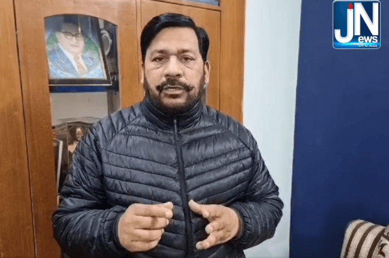 आम आदमी पार्टी के नेता ऋतुराज झा के बयान के बाद पंजाब भाजपा के उप प्रधान राजेश बाधा जी ने आम आदमी पार्टी की आलोचना…