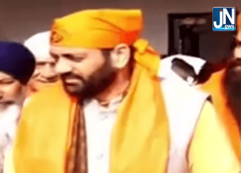 ਹਰਿਆਣਾ ਦੇ CM ਨਾਇਬ ਸੈਣੀ ਨੇ ਗੁਰਦੁਆਰਾ ਨਾਢਾ ਸਾਹਿਬ ਨਤਮਸਤਕ ਹੋ ਕੇ ਸ਼੍ਰੀ ਗੁਰੂ ਗੋਬਿੰਦ ਸਿੰਘ ਜੀ ਦੇ ਗੁਰਪੁਰਬ ਮੌਕੇ ਸੰਗਤਾਂ ਨੂੰ ਦਿੱਤੀ ਵਧਾਈ।