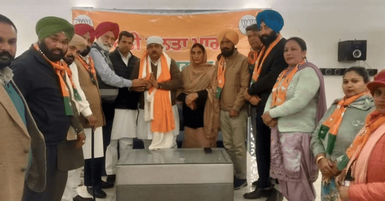 ਪੰਜਾਬ ਭਾਜਪਾ ਵੱਲੋਂ ਸੰਗਠਨ ਪਰਵ ਦੇ ਚਲਦਿਆਂ ਅੱਜ ਜ਼ਿਲ੍ਹਾ ਬਰਨਾਲਾ ਵਿਖੇ ਵਰਕਸ਼ਾਪ