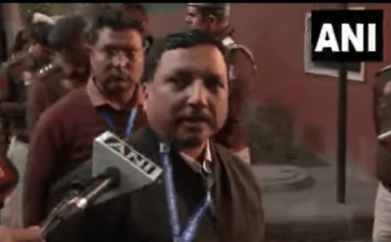 पंजाब के मुख्यमंत्री के दिल्ली निवास कपूरथला हाउस पर पहुंची EC की टीम – सुनिए रिटर्निंग ऑफिसर O.P.Pandey ने क्या कहा
