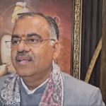 भाजपा के राष्ट्रीय महासचिव तरुण चुघ ने कहा, “1984 में कांग्रेस के लोगों ने जिन्दा सिखों के गलों में टायर डालकर मौत का तांडव किया था…