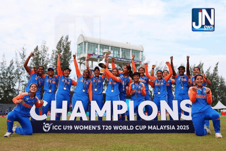 U19 ਮਹਿਲਾ T20 ਵਿਸ਼ਵ ਕੱਪ. ਭਾਰਤੀ ਮਹਿਲਾ ਕ੍ਰਿਕਟ ਟੀਮ ਨੇ ਦੱਖਣੀ ਅਫਰੀਕਾ ਨੂੰ ਹਰਾ ਕੇ ਜਿੱਤਿਆ ਕੱਪ।