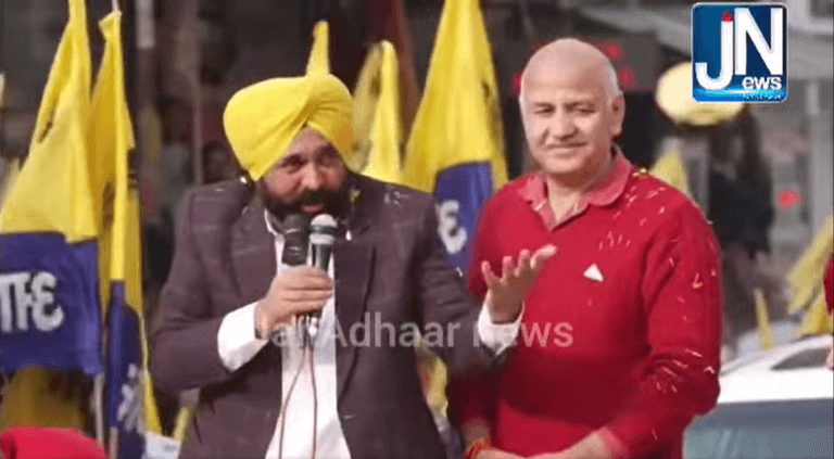 ਦਿੱਲੀ ਵਿਧਾਨ ਸਭਾ ਹਲਕਾ ਤੋਂ ਰੋਡ ਸ਼ੋਅ ਦੌਰਾਨ CM ਭਗਵੰਤ ਮਾਨ।