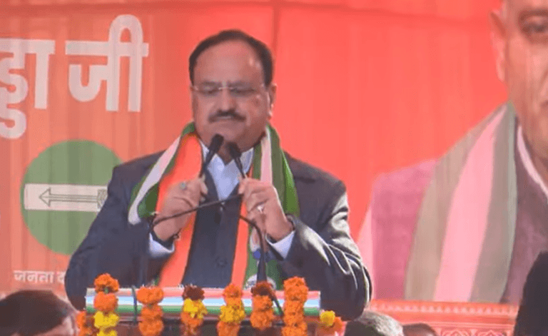 दिल्ली चुनाव प्रचार के आखिरी दिन भाजपा राष्ट्रीय अध्यक्ष श्री जेपी नड्डा बुराड़ी, दिल्ली में जनसभा को संबोधित करते हुए।