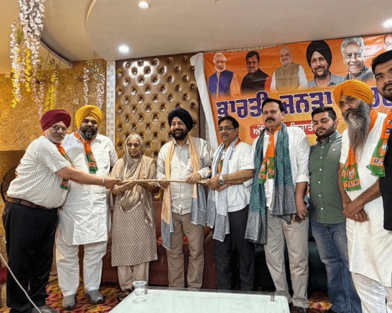 ਨਗਰ ਨਿਗਮ ਚੋਣਾਂ ਲਈ ਭਾਜਪਾ ਦੀ ਅਹਿਮ ਮੀਟਿੰਗ, ਡਾ. ਨਰਿੰਦਰ ਸਿੰਘ ਦੀ ਵਿਸ਼ੇਸ਼ ਹਾਜ਼ਰੀ